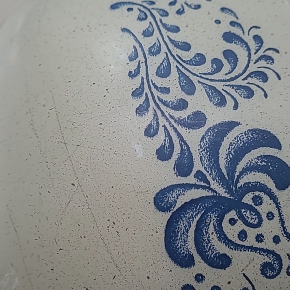 VINTAGE PYREX HOMESTEAD MIXING BOWLS 402 & 403 - Picture 6 of 9